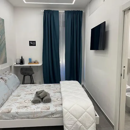 La Corte Dei Desideri 4* 斯培西亚